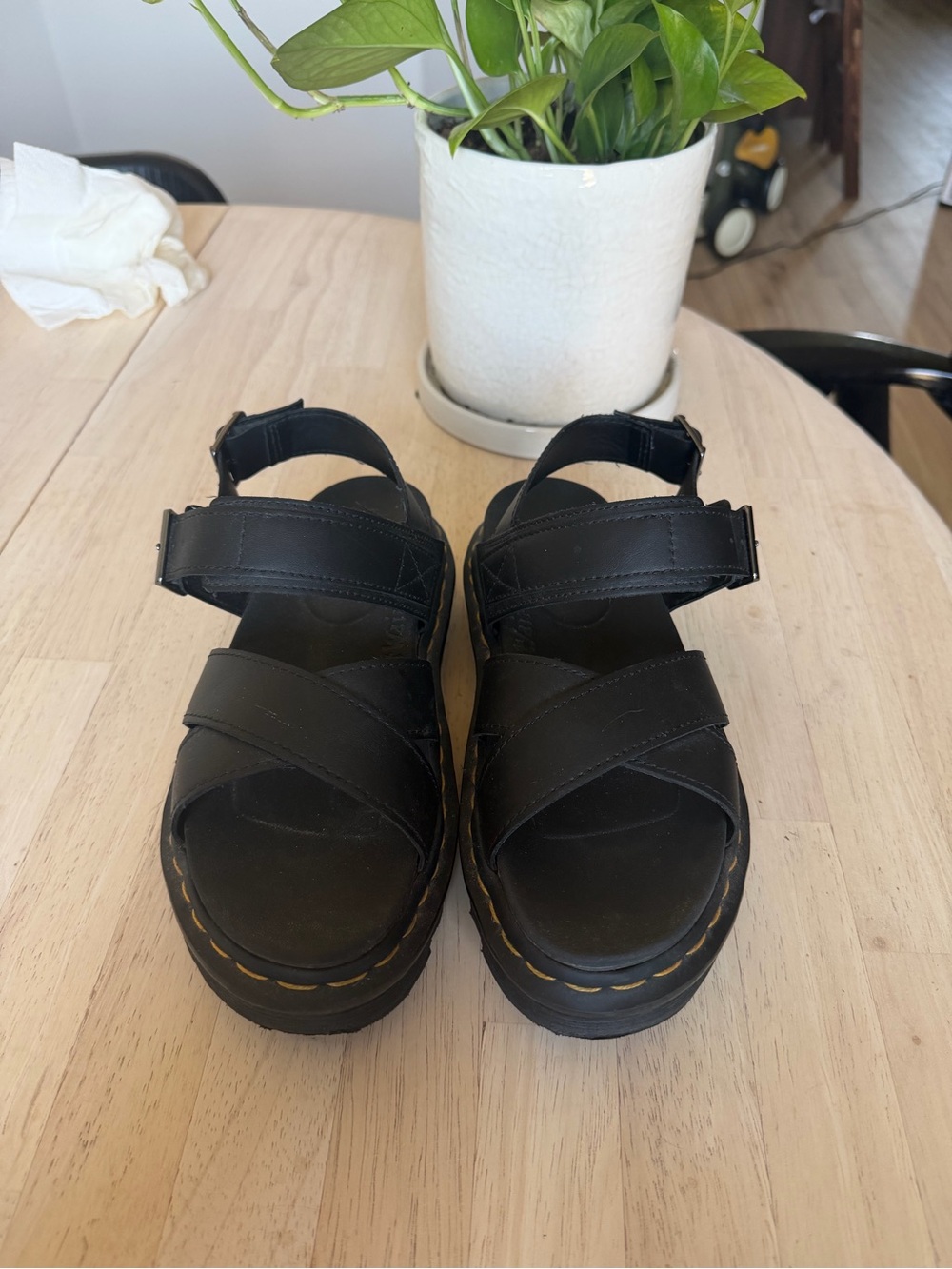 Dr. Martens VOSS II Athena Leather Strap Sandals - Picture 10 of 10